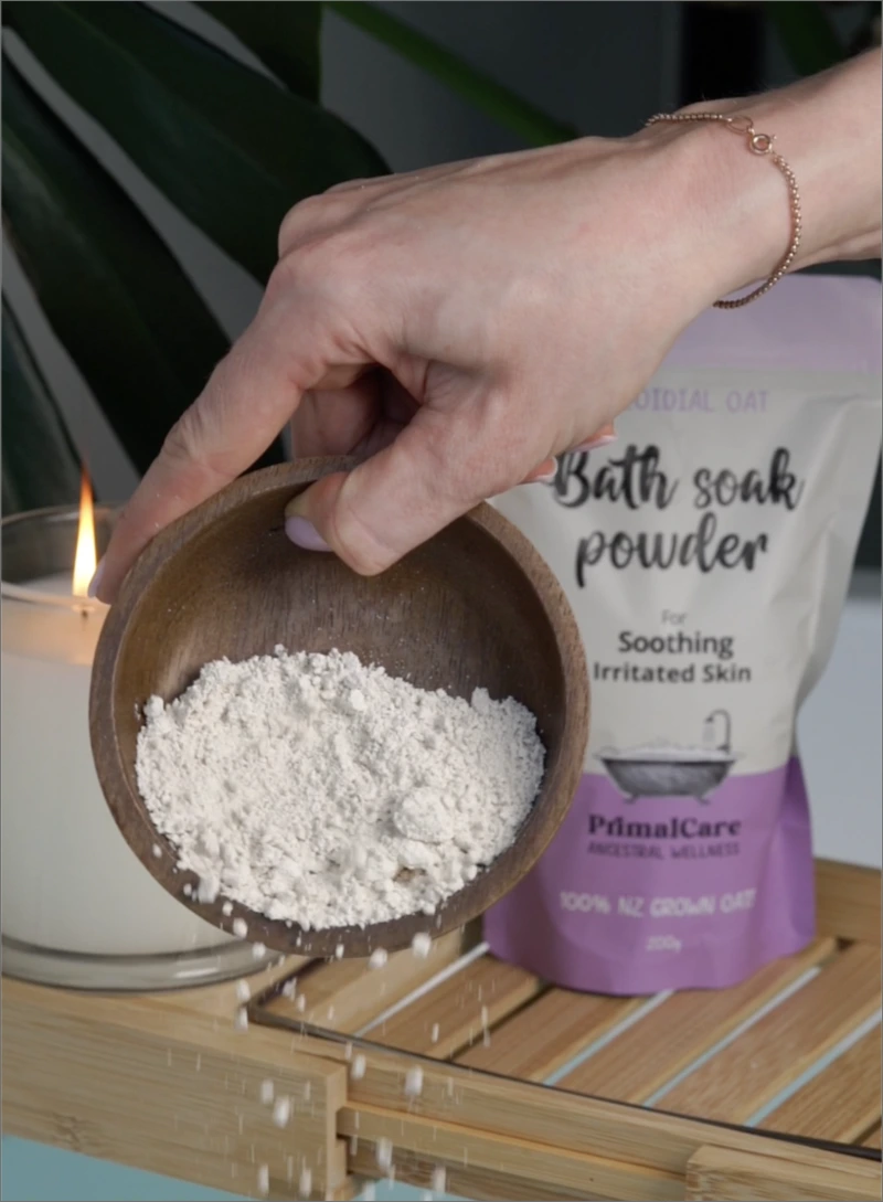 Colloidal oat bath soak detail